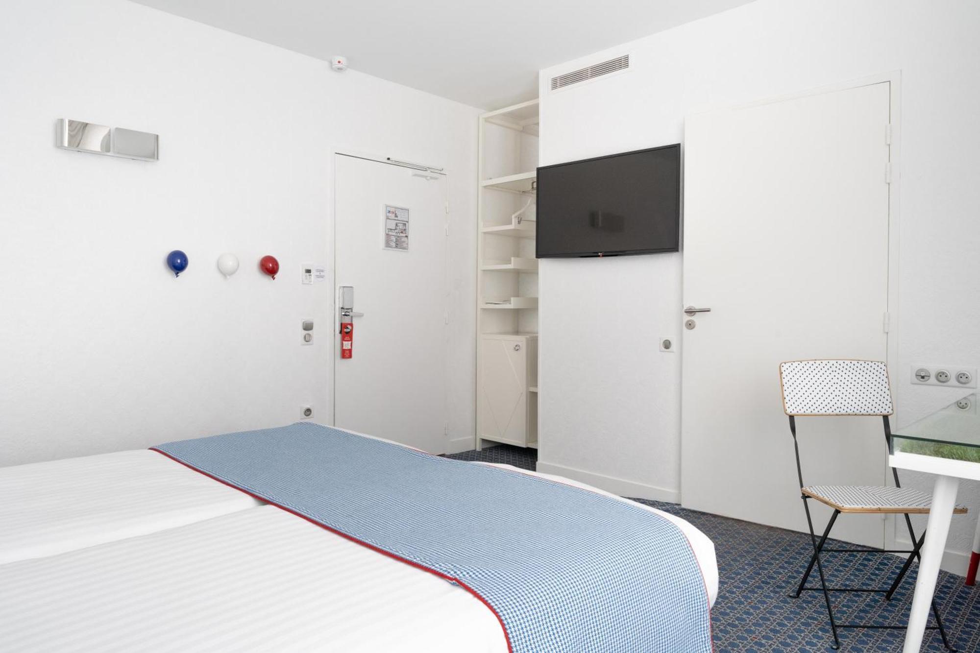 34b - Astotel 3*