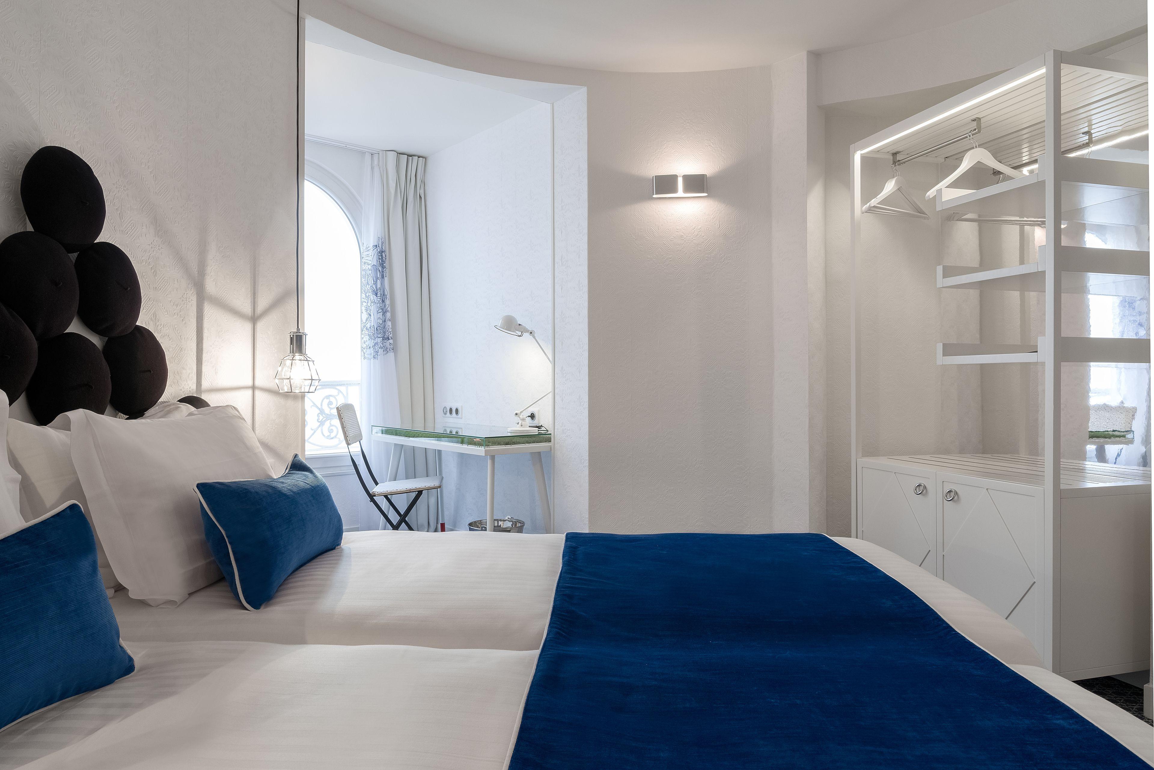 34b - Astotel 3* Parigi